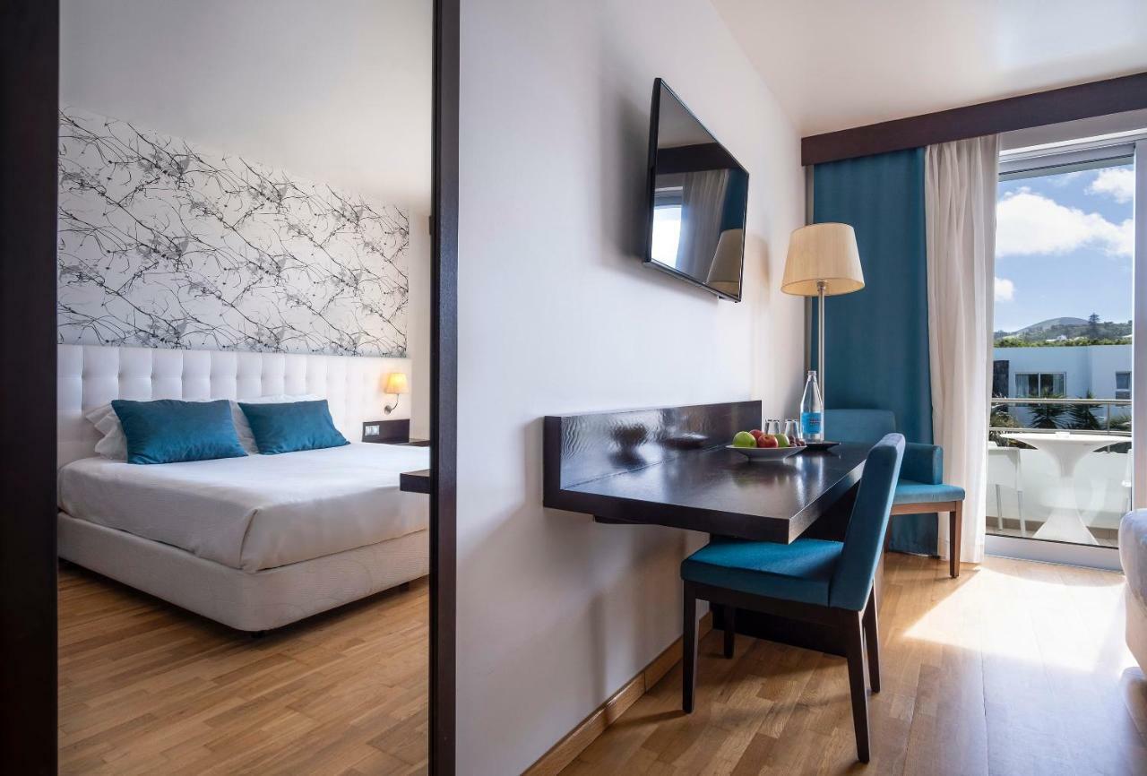 Hotel Vale Do Navio คาเปลาส ภายนอก รูปภาพ